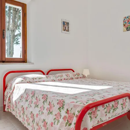 Appealing Holiday With Garden Fireplace And Parking Сasa de vacaciones