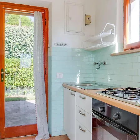 Appealing Holiday With Garden Fireplace And Parking * Numana